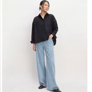 Everlane The Boxy Oxford button down top in Black size Xs